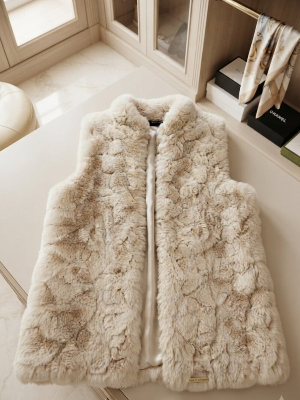 Rachel Zoe Cream Faux Fur Longline Vest Open Front Size Large - Picture 4 of 11
